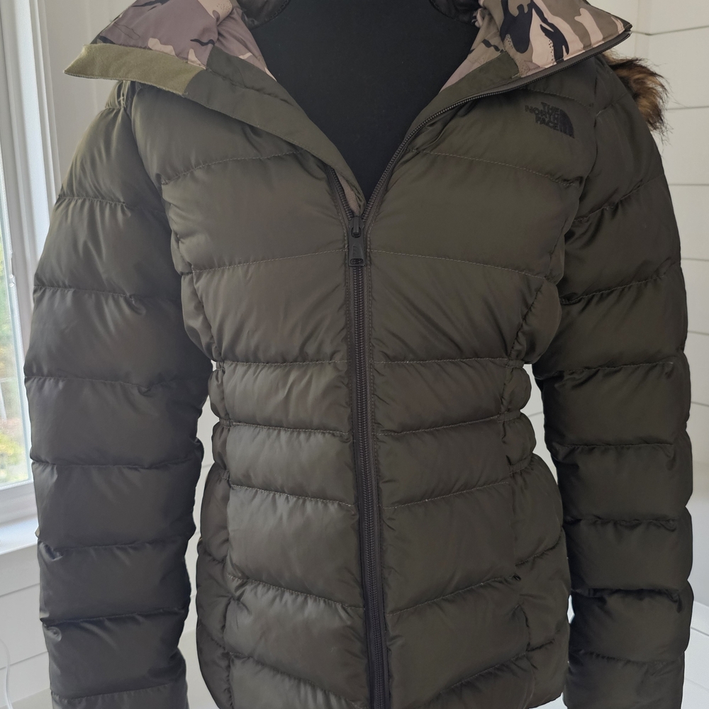 The North Face Women's Dark Green Puffer Jacket